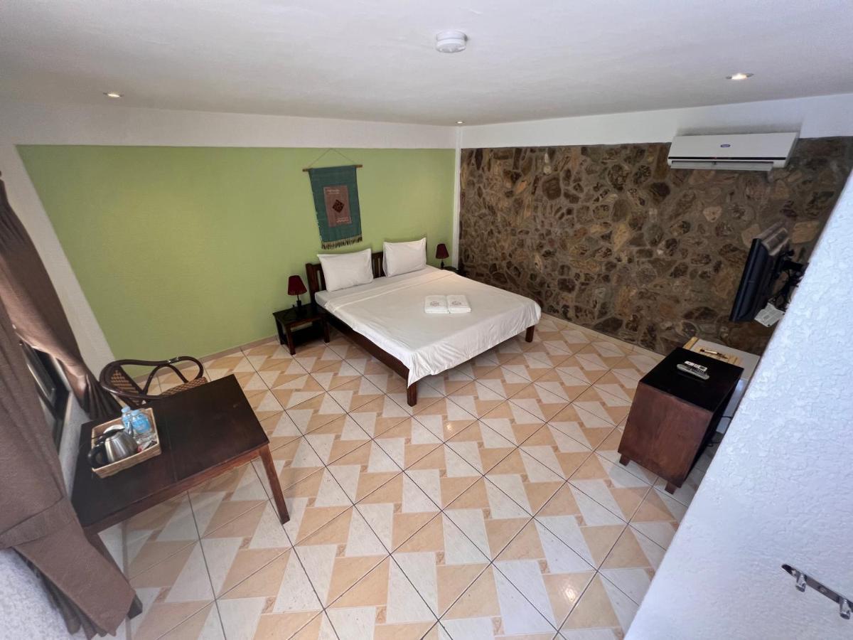 Alona Swiss Resort Panglao Exterior photo